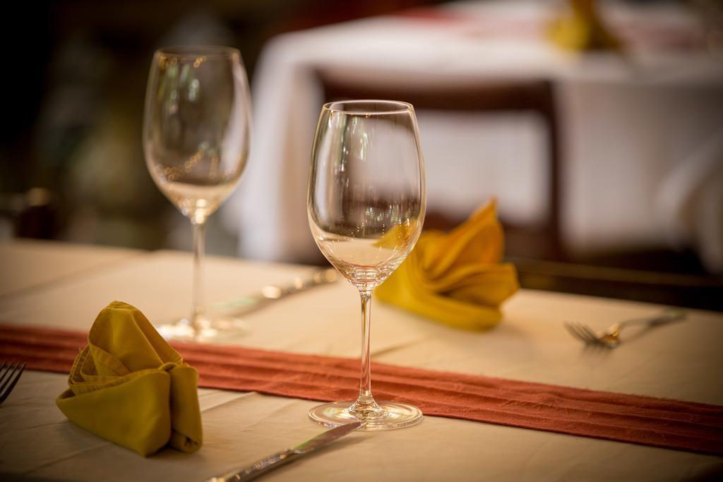 Bopha Siem Reap Boutique Hotel ภายนอก รูปภาพ