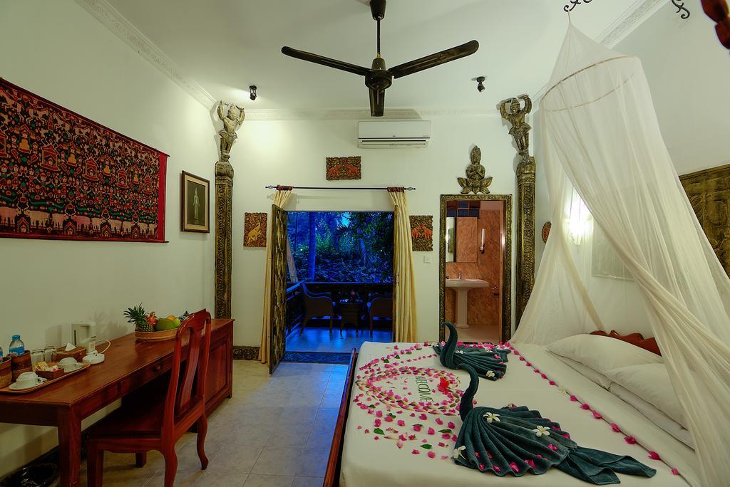 Bopha Siem Reap Boutique Hotel ภายนอก รูปภาพ
